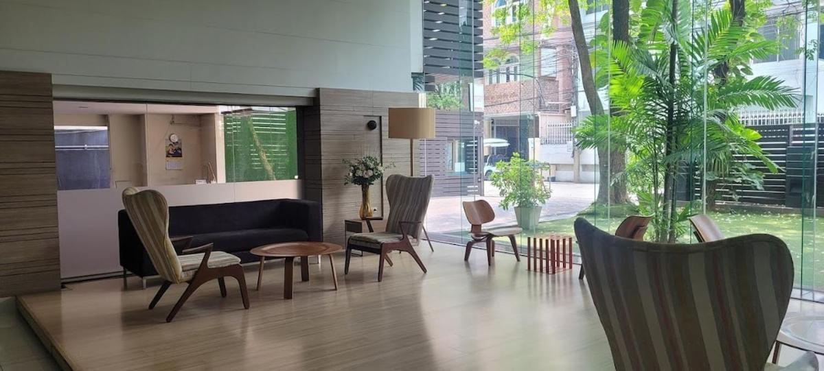 Căn hộ High Floor Great View 2br 2ba 3 Mins To Nana Bts Bangkok