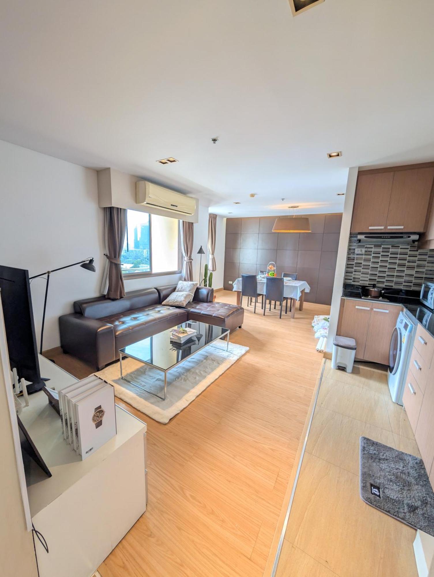 High Floor Great View 2br 2ba 3 Mins To Nana Bts Căn hộ *